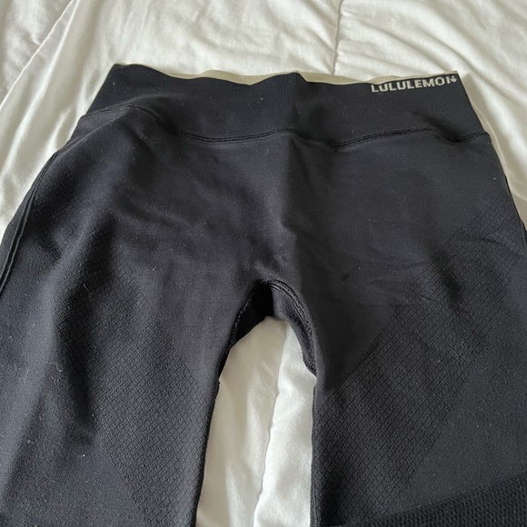 Lululemon iconic sweat tight woman’s leggings - Picture 4 of 6